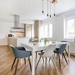 Premium 4br Near Buda Castle *