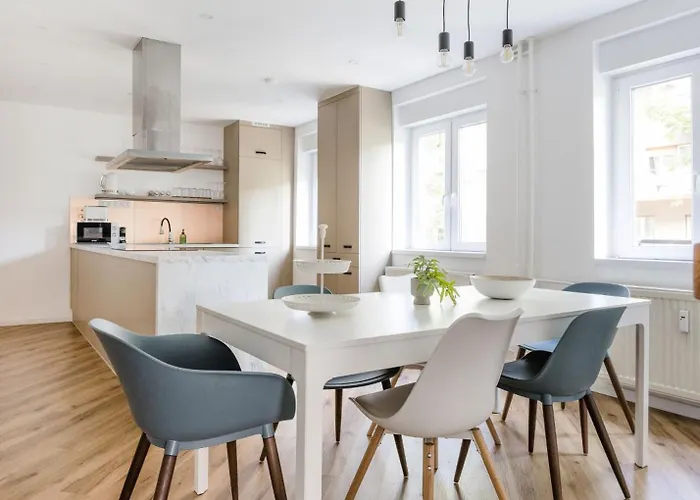 Premium 4br Near Buda Castle *