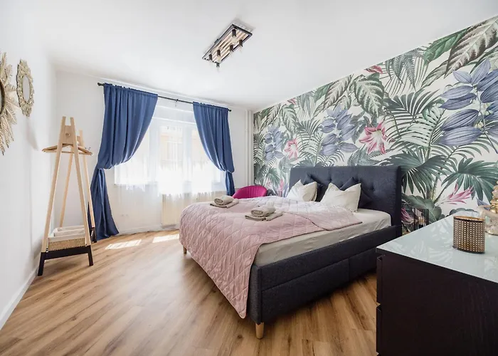 Premium 4br Near Buda Castle