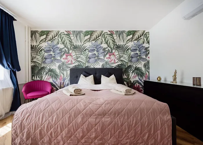 Premium 4br Near Buda Castle ブダペスト